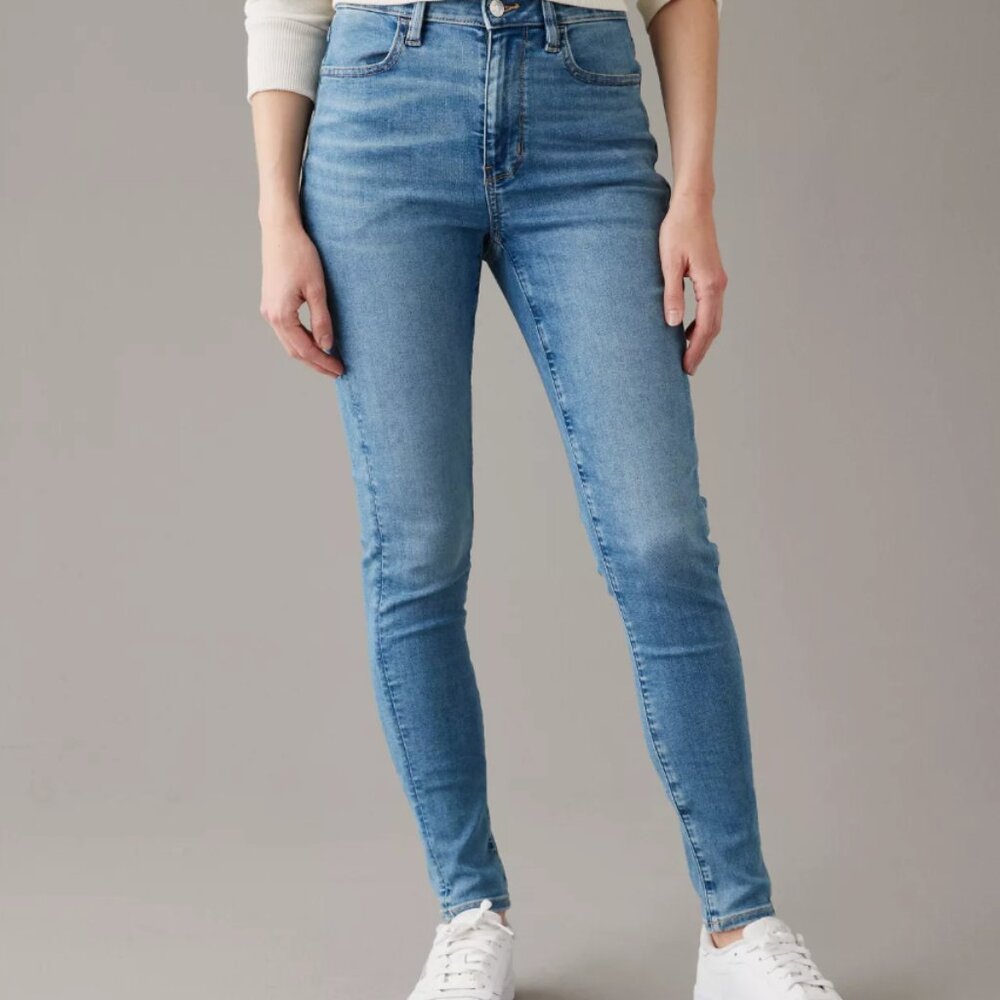 NWT American Eagle AE Next Level Super High-Waisted Jegging